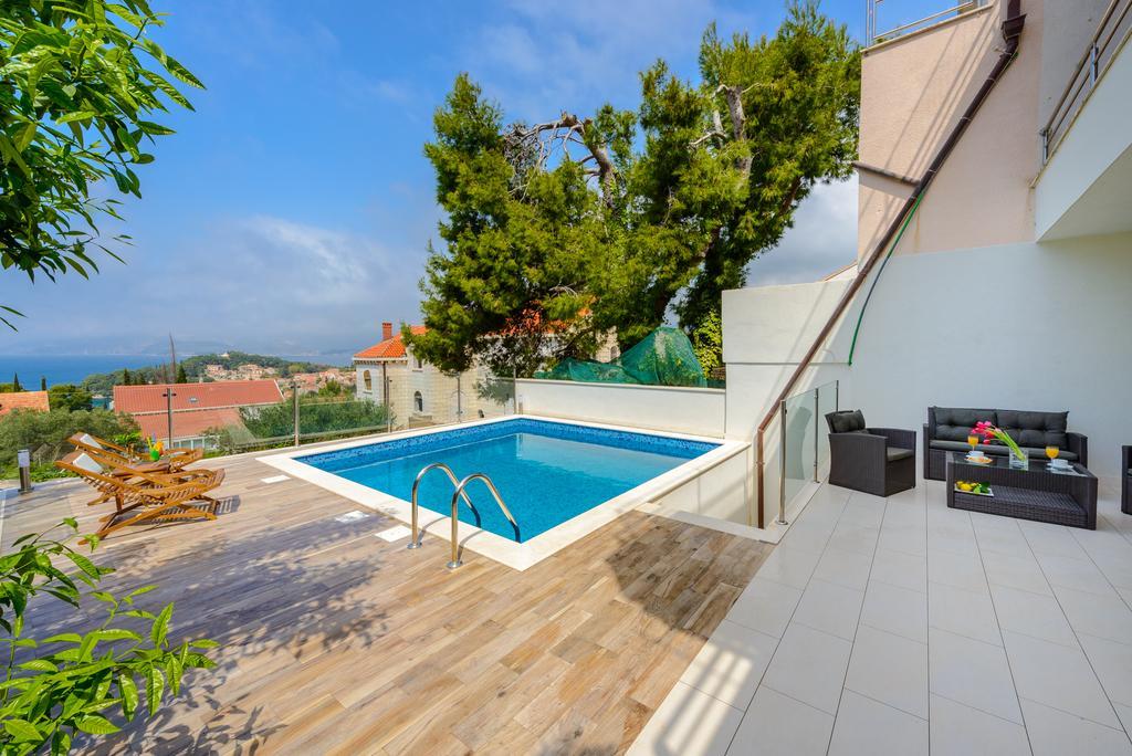Tandem Apartments With Swimming Pool Cavtat Dış mekan fotoğraf