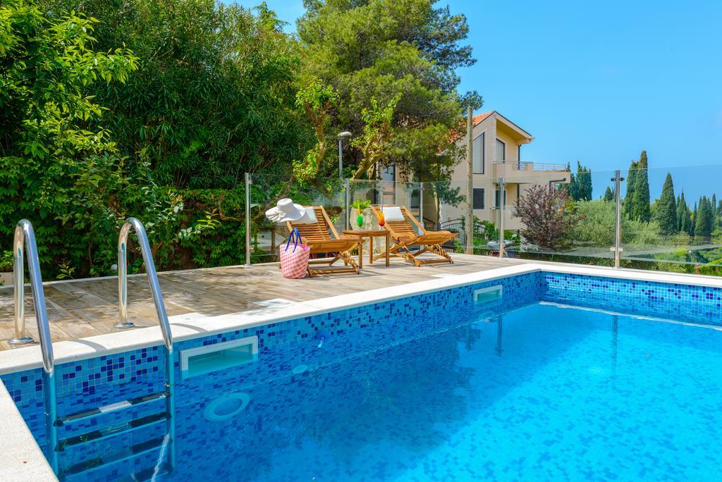 Tandem Apartments With Swimming Pool Cavtat Dış mekan fotoğraf