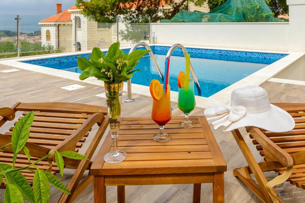 Tandem Apartments With Swimming Pool Cavtat Dış mekan fotoğraf
