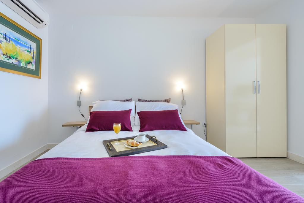 Tandem Apartments With Swimming Pool Cavtat Dış mekan fotoğraf