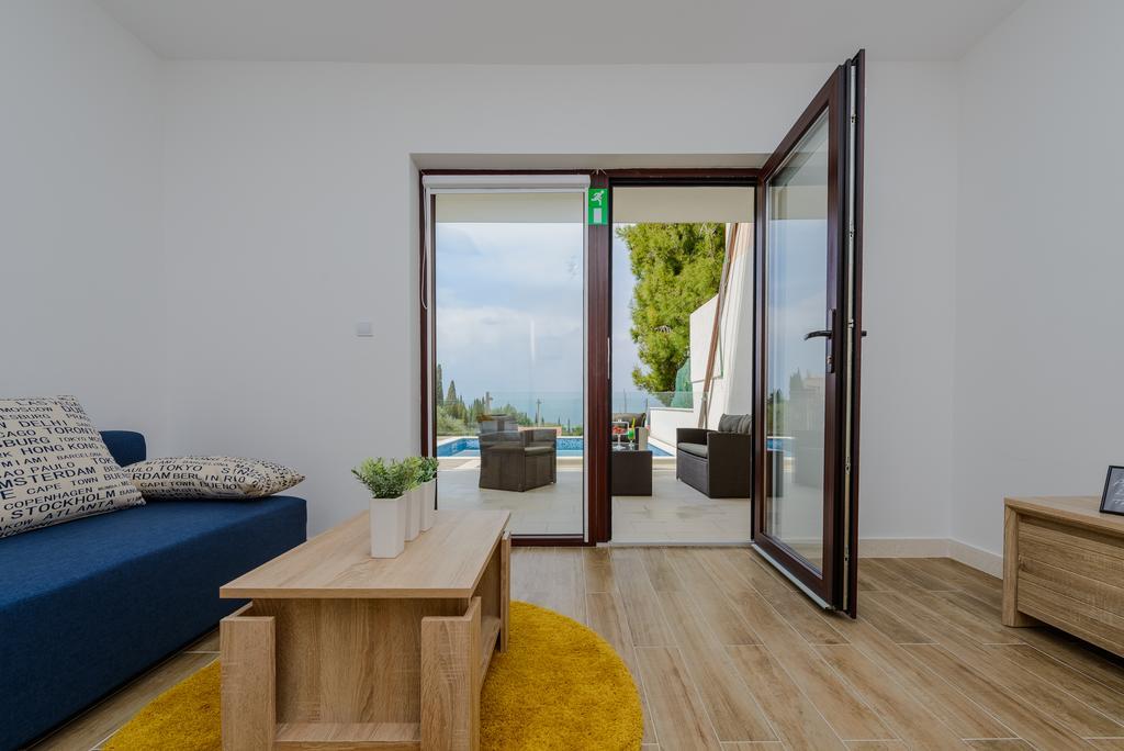 Tandem Apartments With Swimming Pool Cavtat Dış mekan fotoğraf